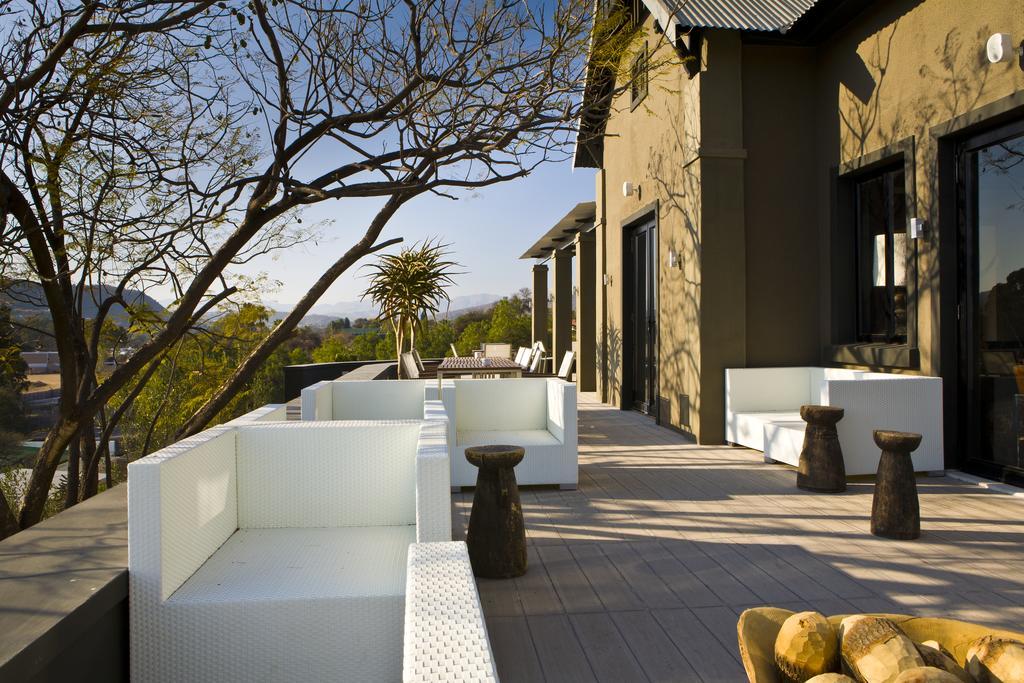 The Olive Exclusive All-Suite Hotel Windhoek Bagian luar foto