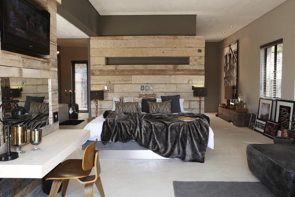 The Olive Exclusive All-Suite Hotel Windhoek Bagian luar foto