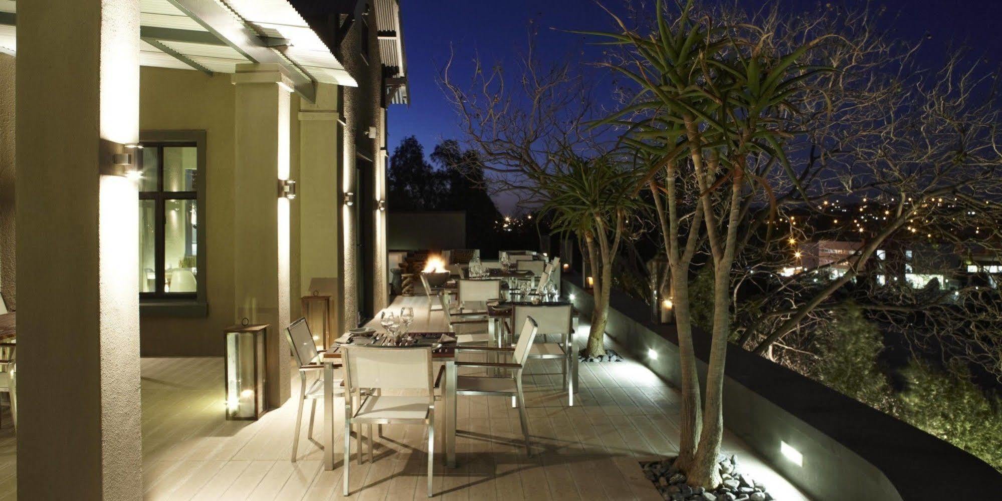 The Olive Exclusive All-Suite Hotel Windhoek Bagian luar foto